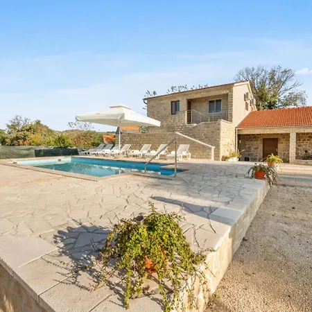 Stari Dvori Vakantiehuis *