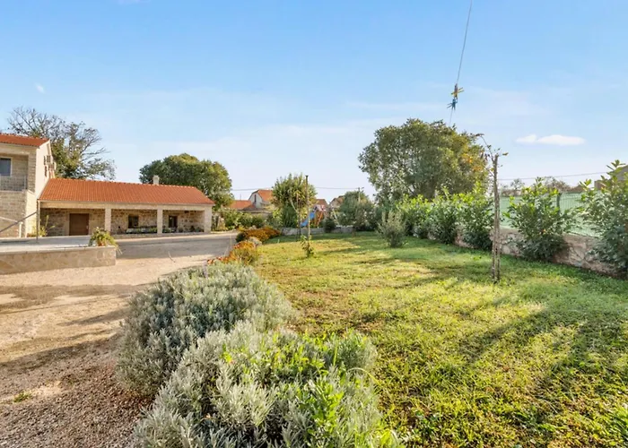 Stari Dvori Vakantiehuis Šibenik